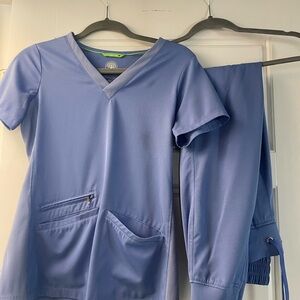 Healing Hands Light Blue V-Neck Scrub Set